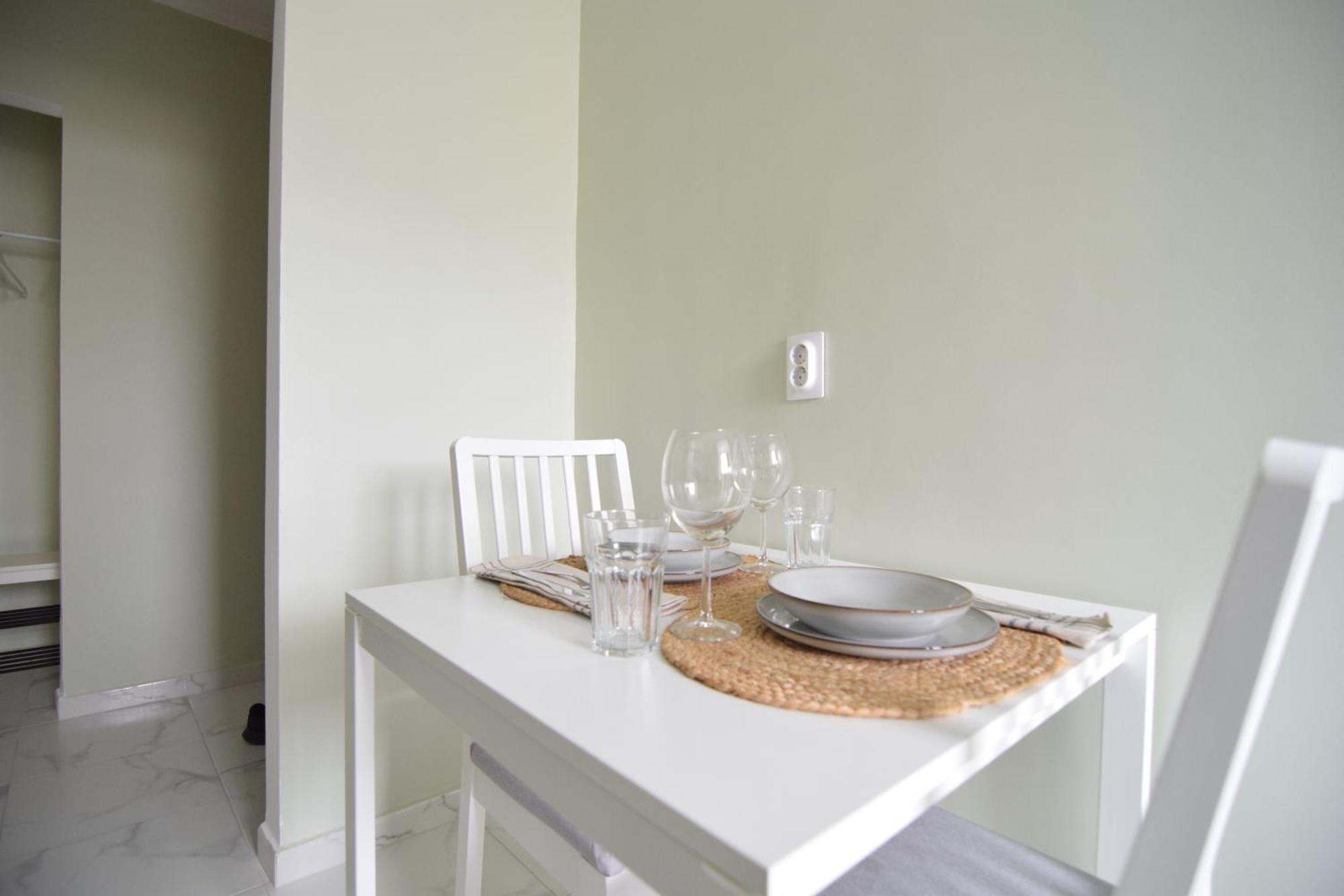 Stylish With Video Projector Appartement