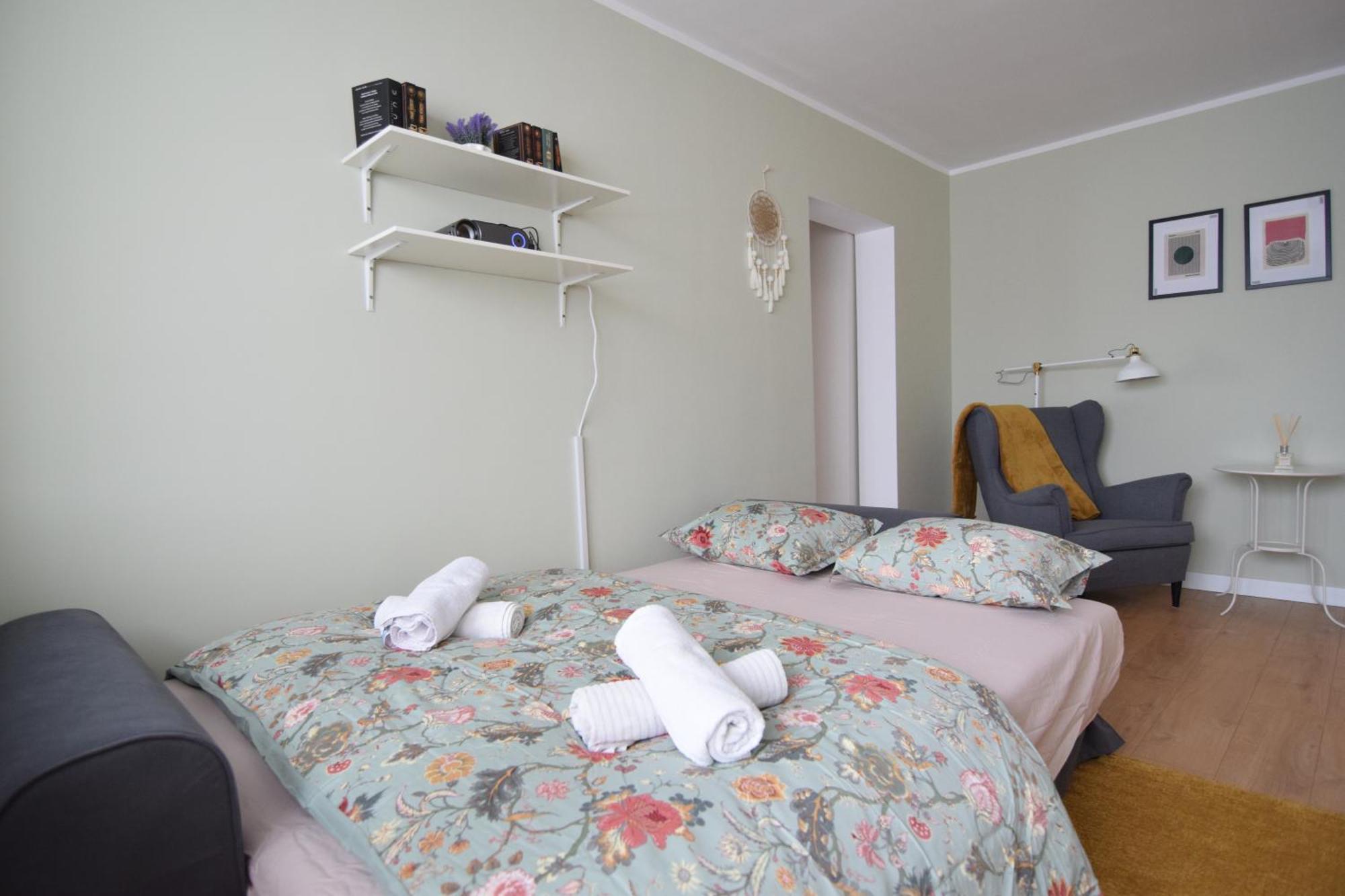 Appartement Stylish With Video Projector